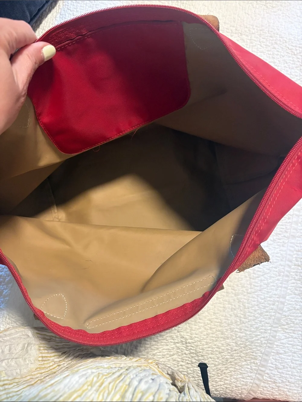 Longchamp Le Pliage Nylon Shoulder Tote. In GUC - Picture 12 of 13